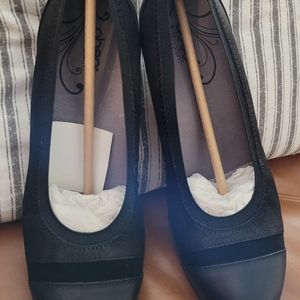 ABEO BIOSYSTEM BLACK SHOES SIZE 7